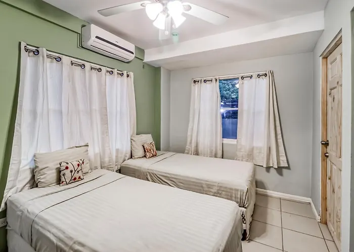 1 #13 Apartamento *